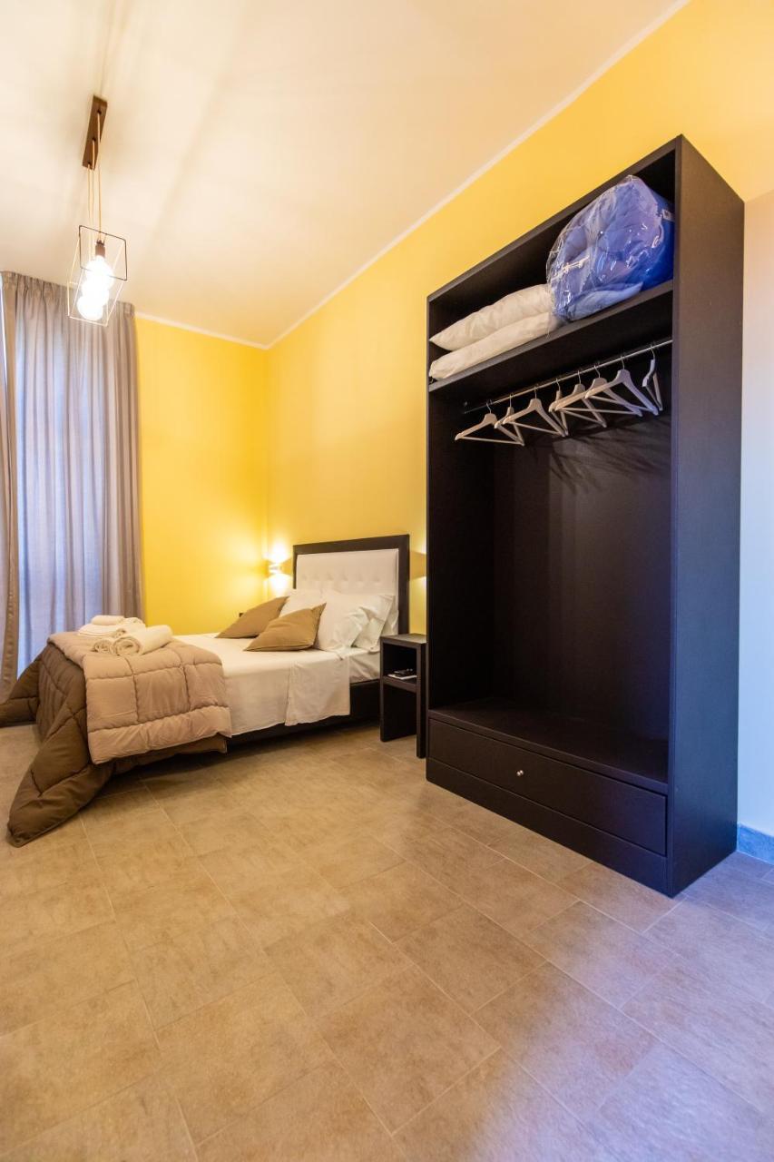 Couette-café Trianon Naples